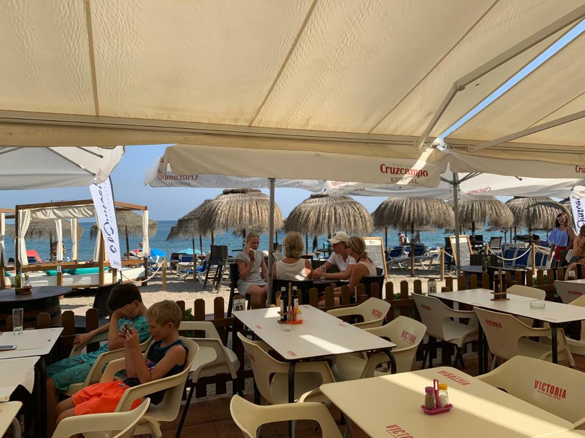 Apartament Aguamarina On The Beach Front Lejlighed Mijas Costa Eksteriør billede