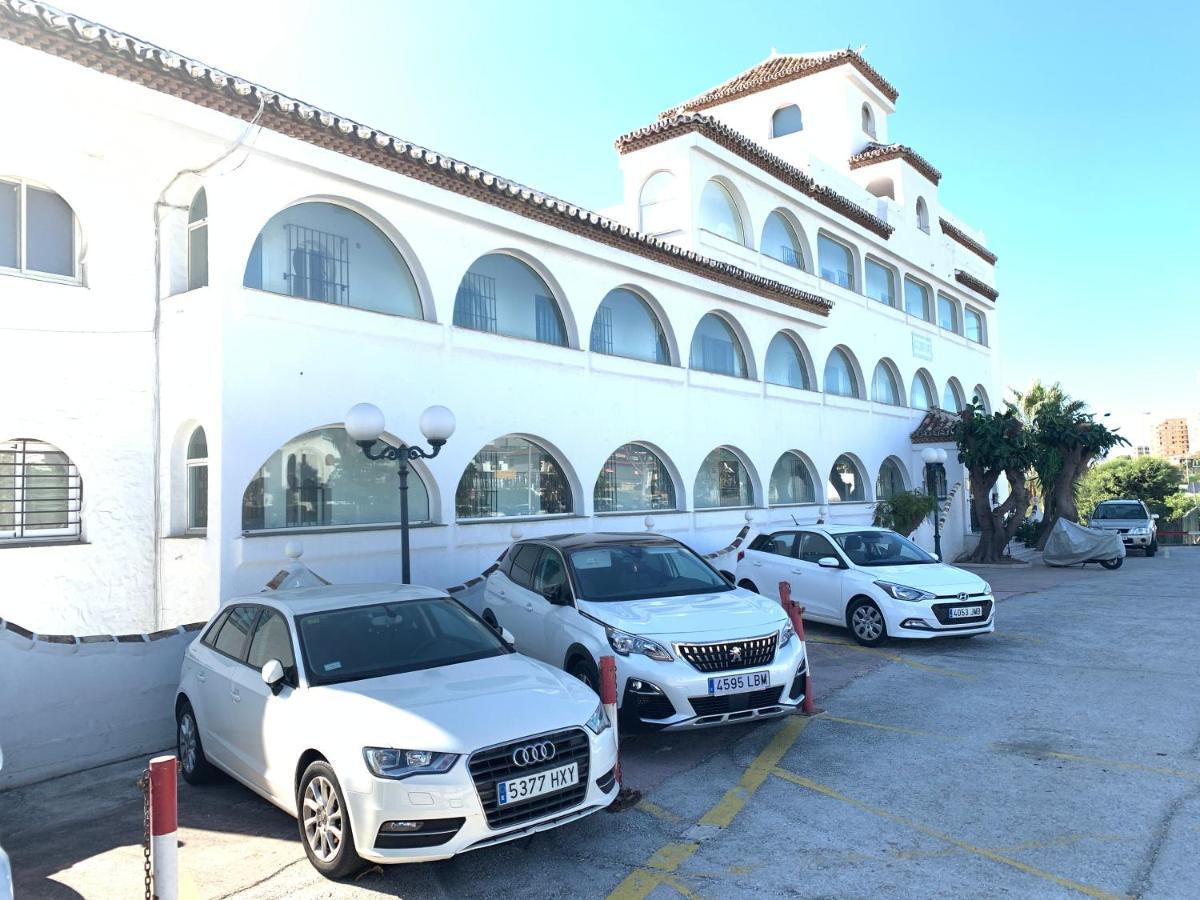 Apartament Aguamarina On The Beach Front Lejlighed Mijas Costa Eksteriør billede